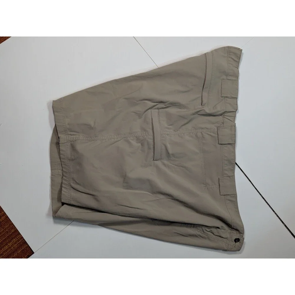 Duluth Trading Shorts Men’s 3XL Brown Zippered Cargo Work Short Hiking